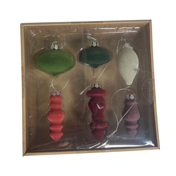 St. Nicholas Square Velvet Christmas Ornaments Set Of 6 New - Picture 1 of 5